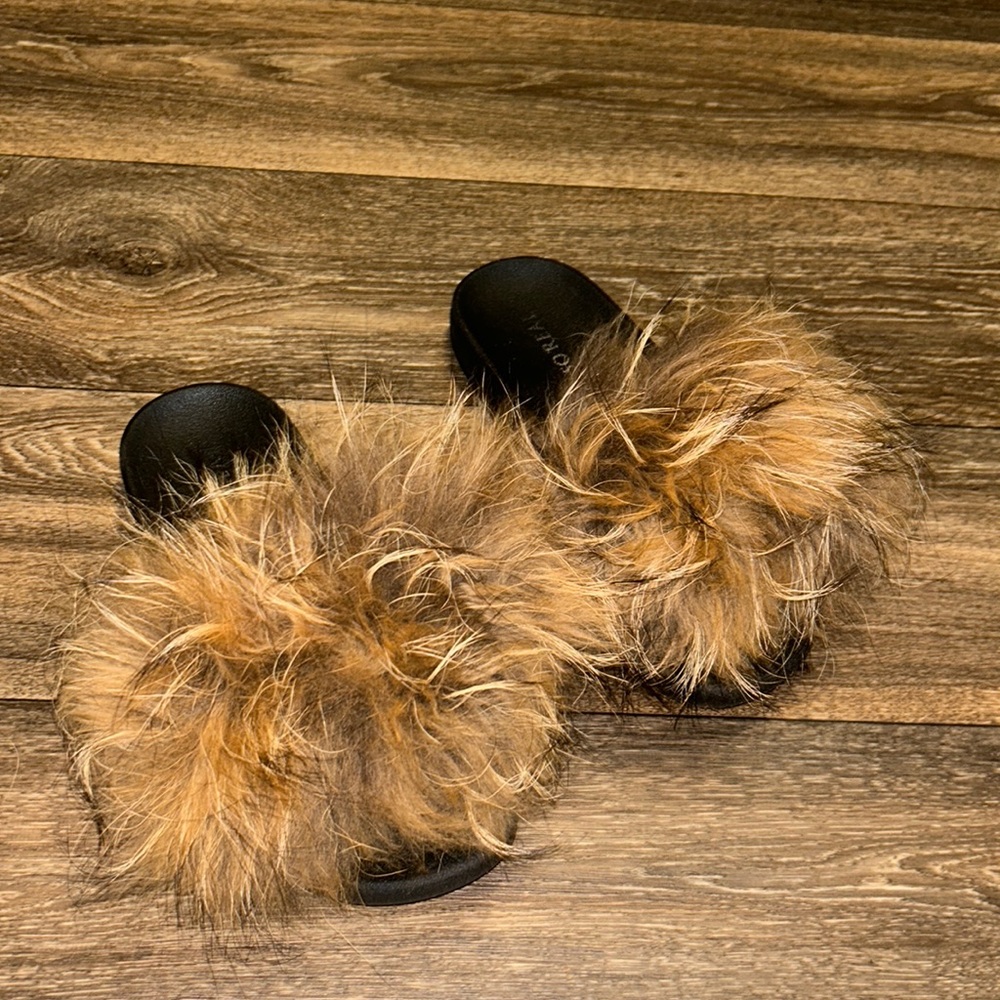 Fox Fur Slides